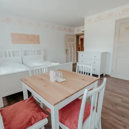 Raci Udoli Gasthof *