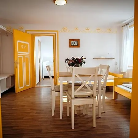 Raci Udoli بيت ريفي Javorník